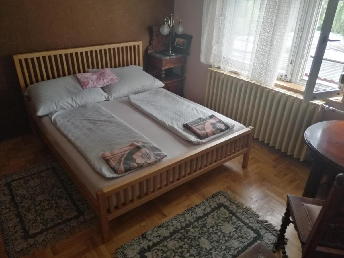Palinkas Jo Reggelt! Lägenhet Hévíz Exteriör bild